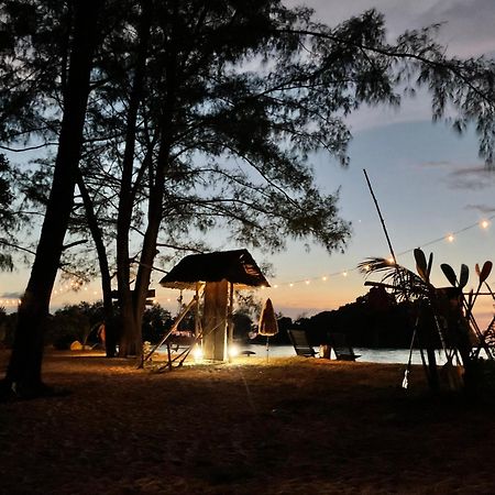 Horizon Eco Resort Ko Phra Thong Bagian luar foto