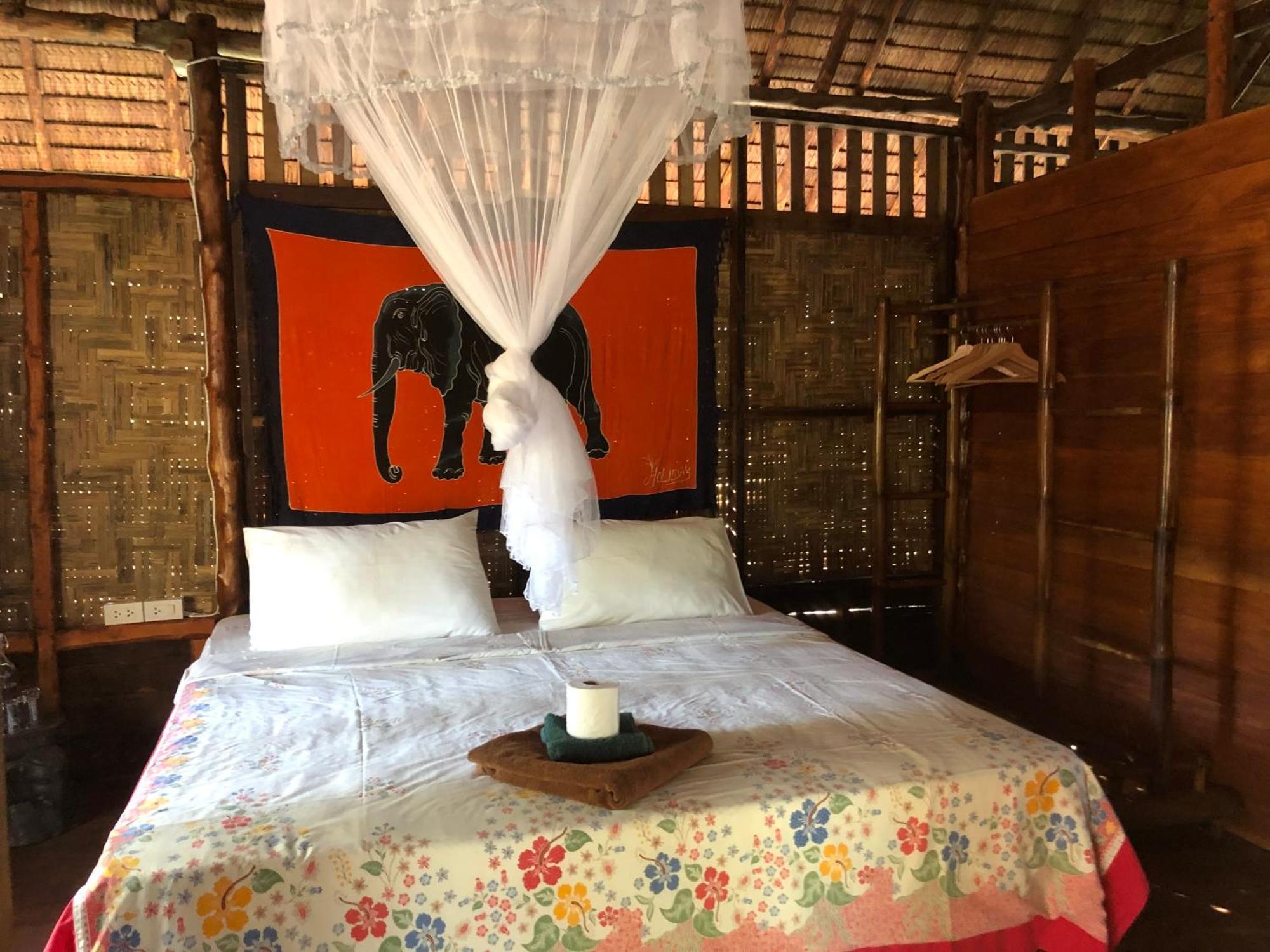 Horizon Eco Resort Ko Phra Thong Bagian luar foto